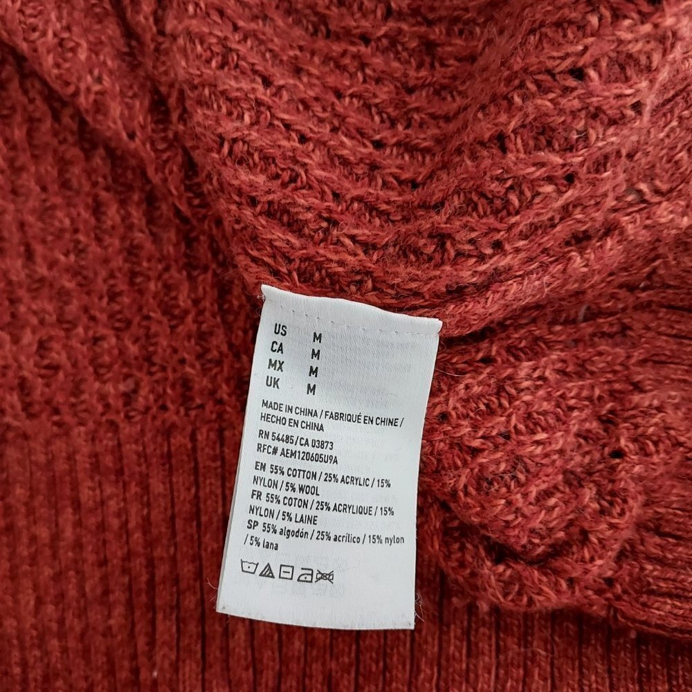 American Eagle Outfitters V-Neck Knit Sweater - Picture 4 of 11